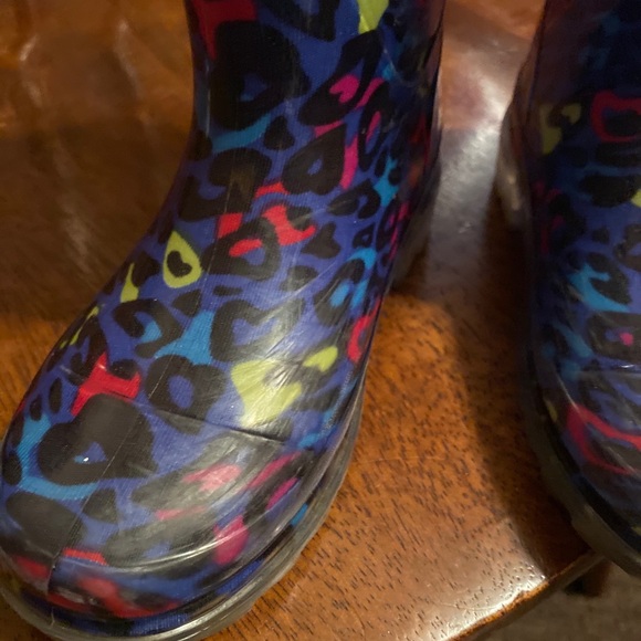 Western Chief light up Rain boots leopard ,toddler girls - Picture 8 of 9